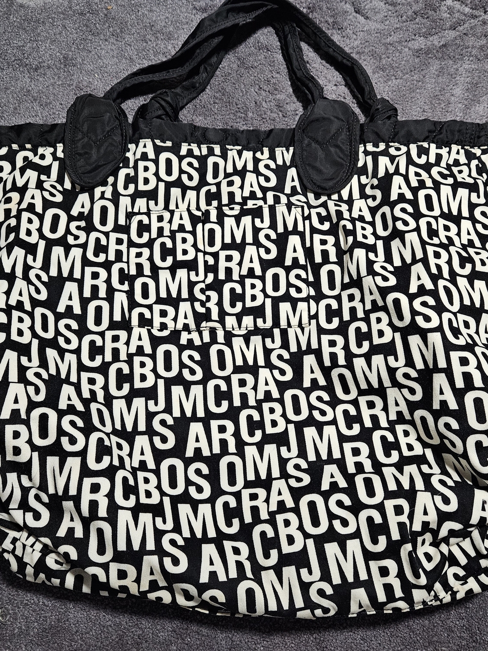 Black Quilted Tote Bag by Marc Jacobs. XL - Picture 5 of 5